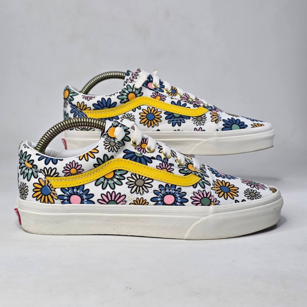 Vans Old Skool Sneakers Women's 7.5 Men's 6 Customs Daisy Floral Low Top Shoes